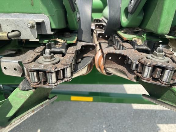 Image of John Deere 612C equipment image 4