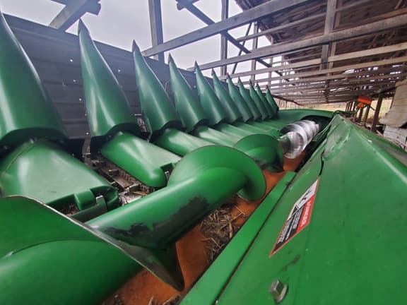 Image of John Deere 612C equipment image 3