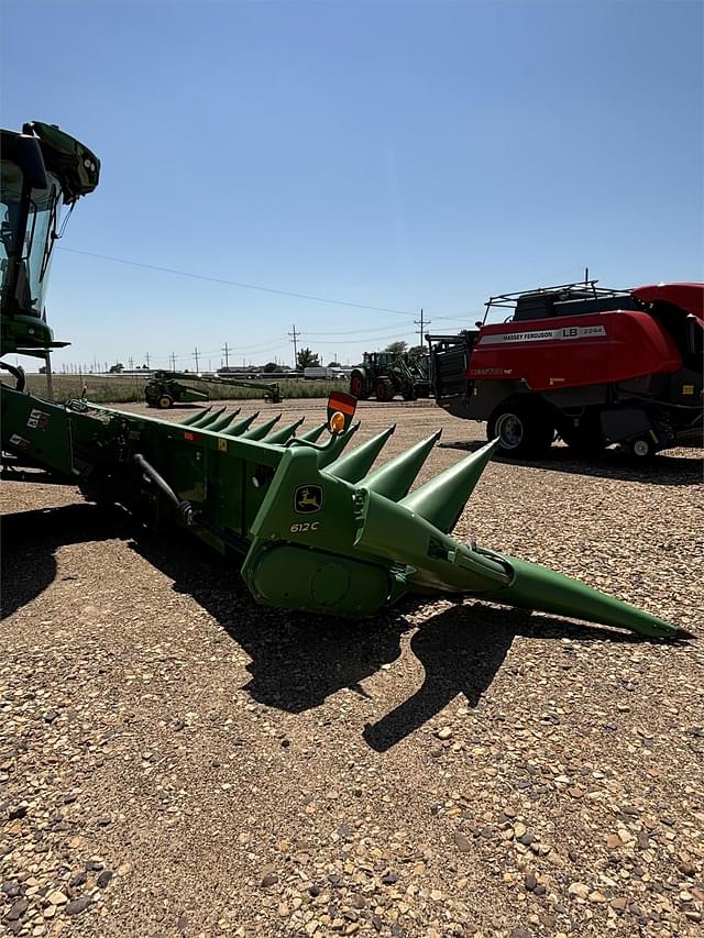 Image of John Deere 612C equipment image 4