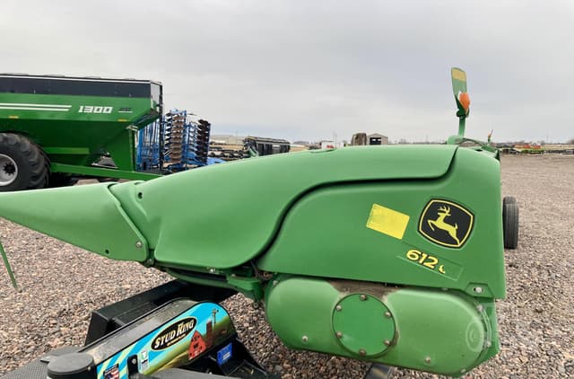 Image of John Deere 612C equipment image 2