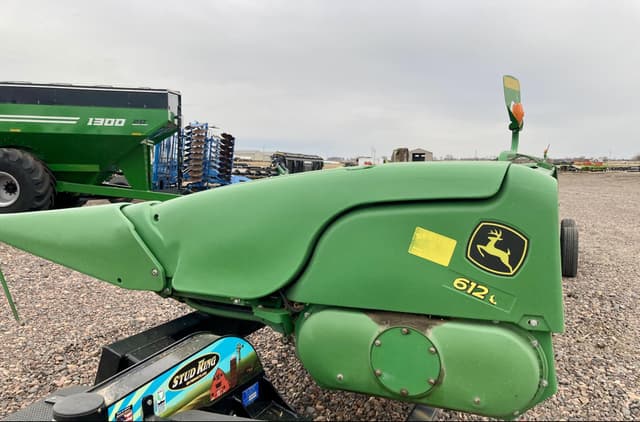 Image of John Deere 612C equipment image 2