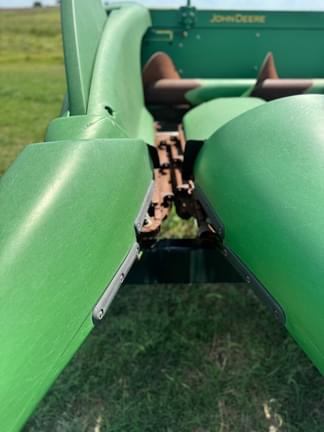 Image of John Deere 612C equipment image 4