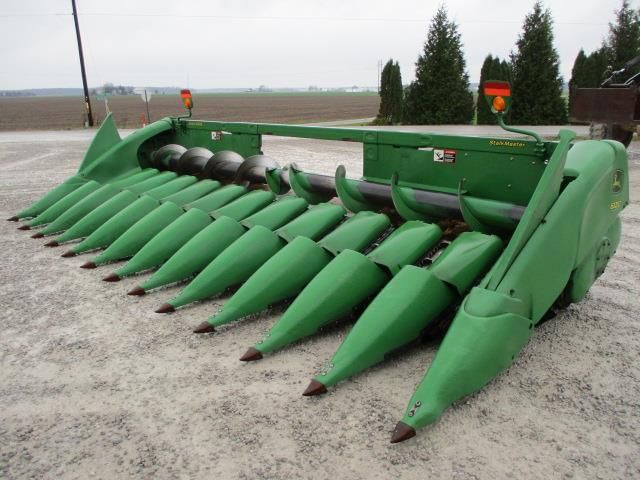 Main image John Deere 612C