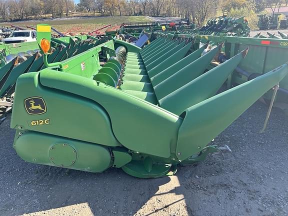 Image of John Deere 612C equipment image 3