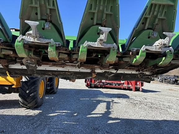 Image of John Deere 612C equipment image 3