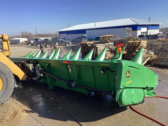 Image of John Deere 612C equipment image 2