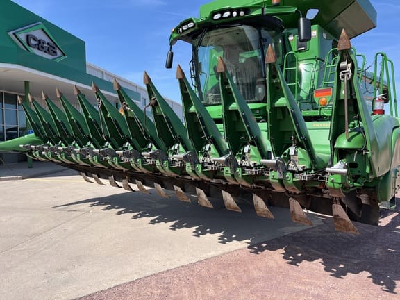 Main image John Deere 612C