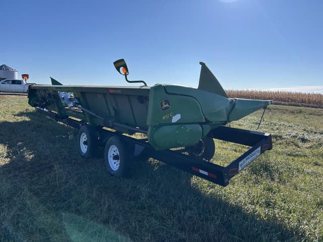 Image of John Deere 612C equipment image 2