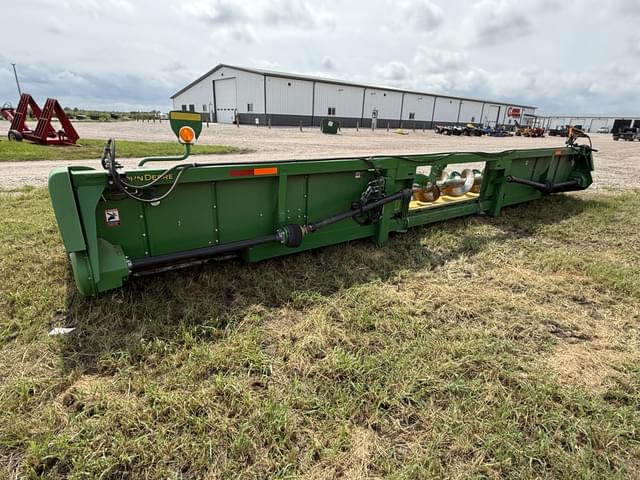 Image of John Deere 612C equipment image 4