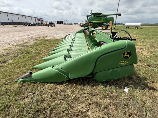 Image of John Deere 612C equipment image 2
