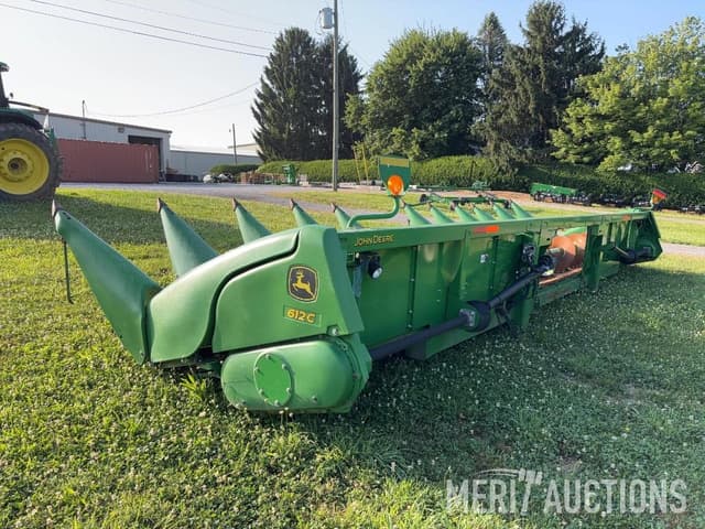 Image of John Deere 612C equipment image 2