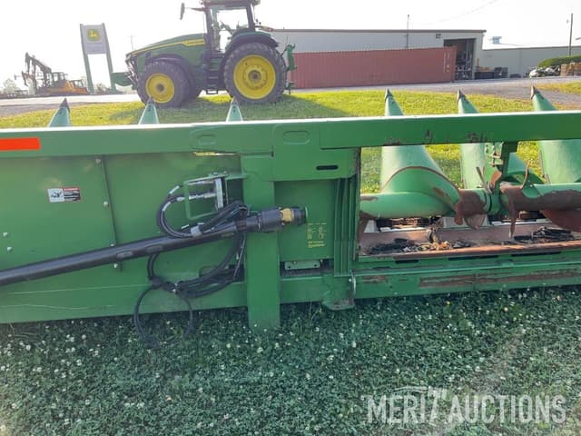 Image of John Deere 612C equipment image 4
