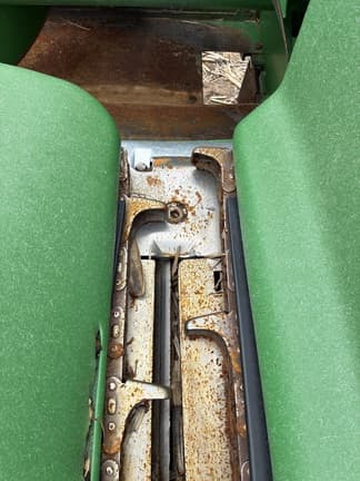 Image of John Deere 612C equipment image 4