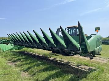 Main image John Deere 612C