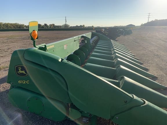 Main image John Deere 612C