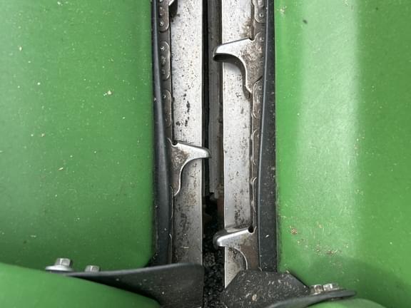 Image of John Deere 608C equipment image 4