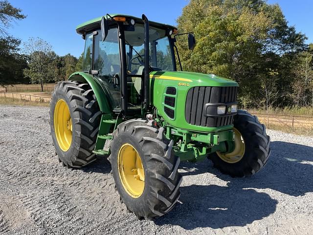 Image of John Deere 6130D equipment image 2