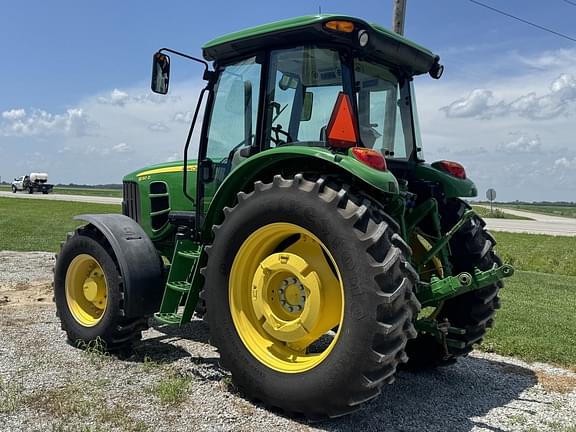 Image of John Deere 6130D equipment image 2