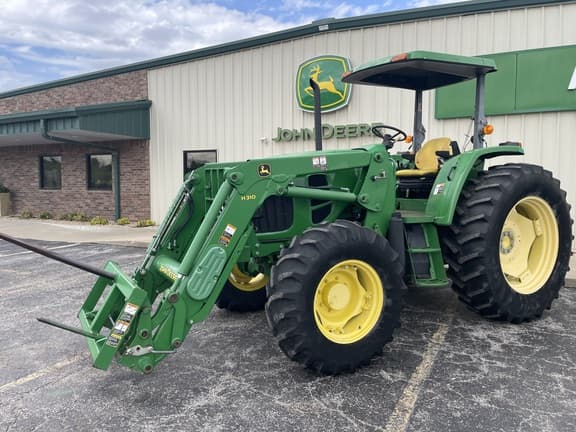 Image of John Deere 6130D Primary image