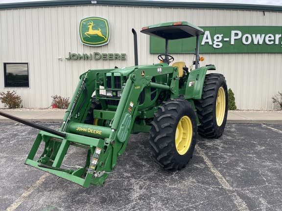 Image of John Deere 6130D equipment image 1