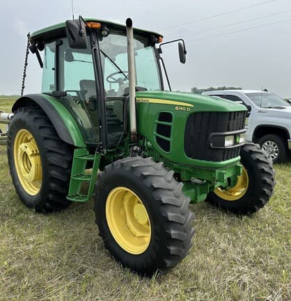 Image of John Deere 6140D equipment image 1