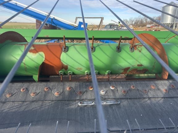 Image of John Deere 615P equipment image 4