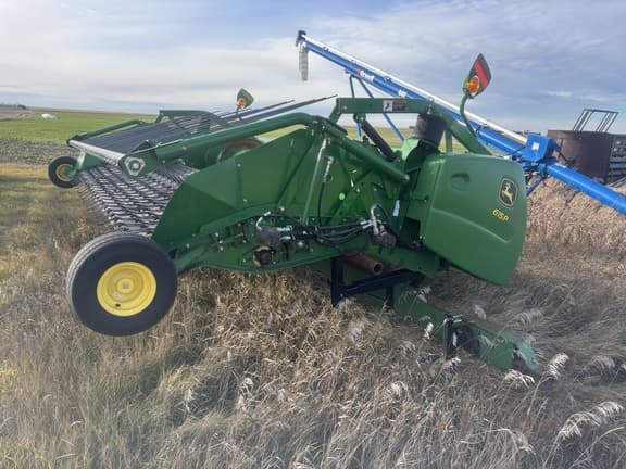 Image of John Deere 615P equipment image 1