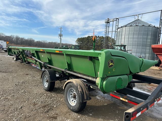 Image of John Deere 616C equipment image 3