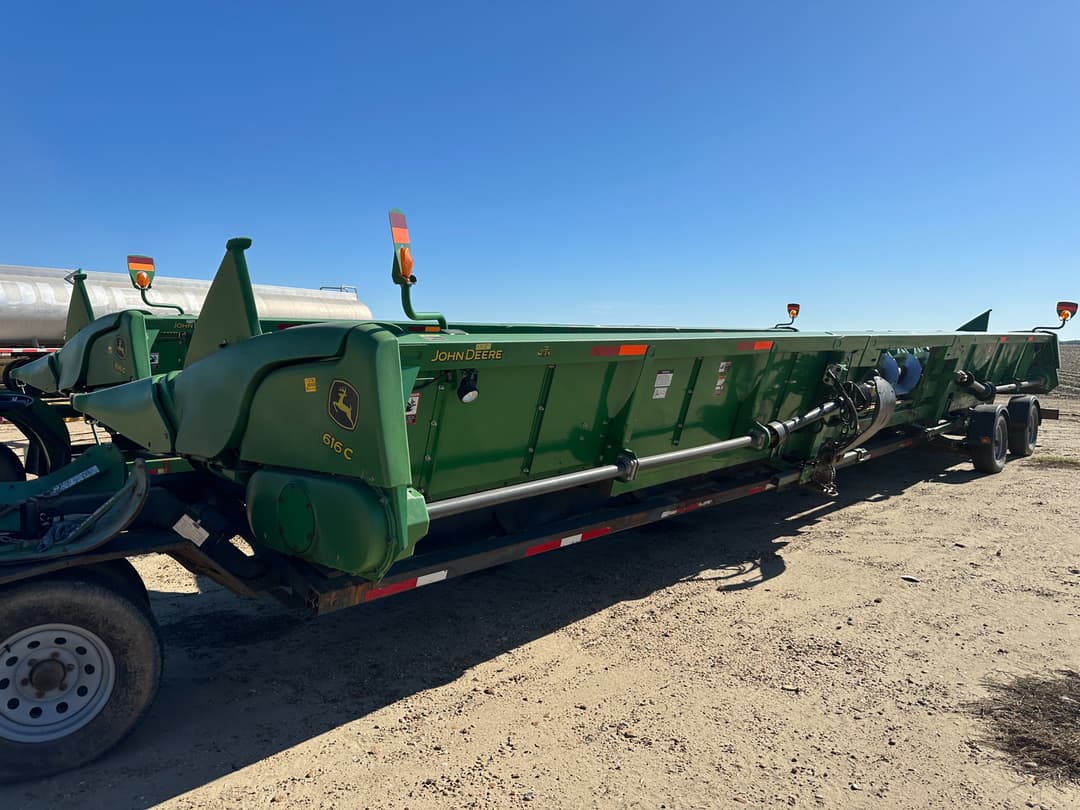 Image of John Deere 616C Primary image