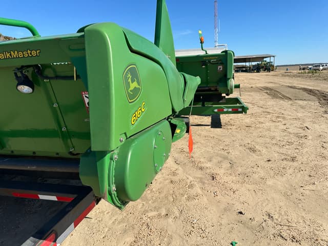 Image of John Deere 616C equipment image 4
