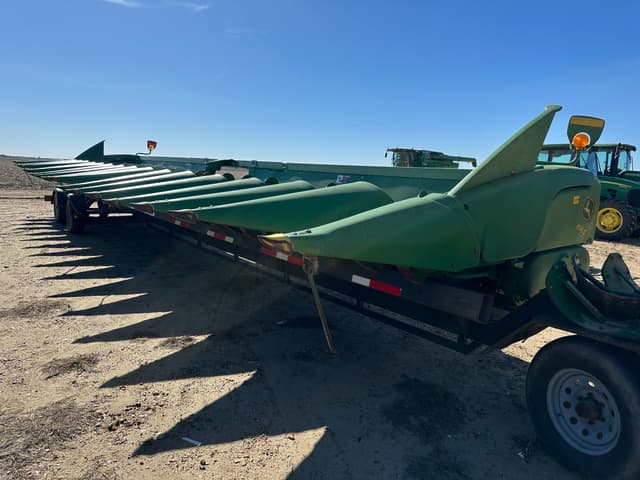 Image of John Deere 616C equipment image 1