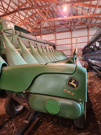 Image of John Deere 616C equipment image 3