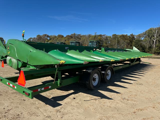 Image of John Deere 616C equipment image 3