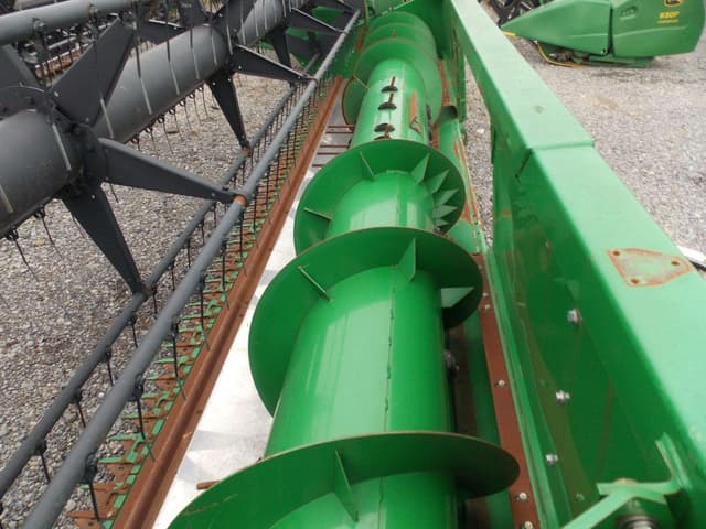 Image of John Deere 616R equipment image 2