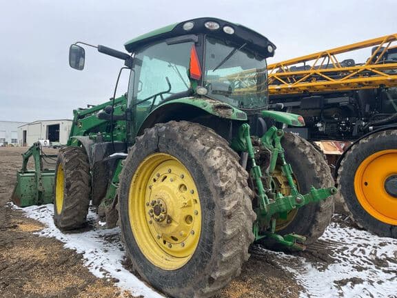 Image of John Deere 6170R equipment image 1