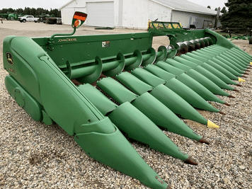 Main image John Deere 618C