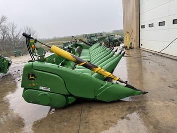 Main image John Deere 618C
