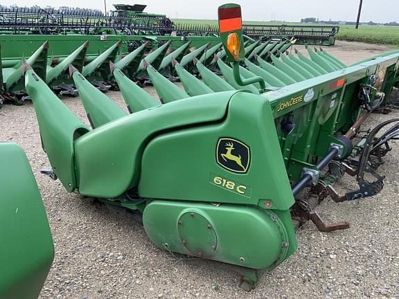 Image of John Deere 618C Image 0