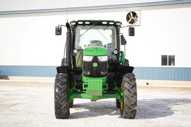 Image of John Deere 6190R equipment image 1
