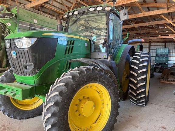 Image of John Deere 6190R equipment image 1