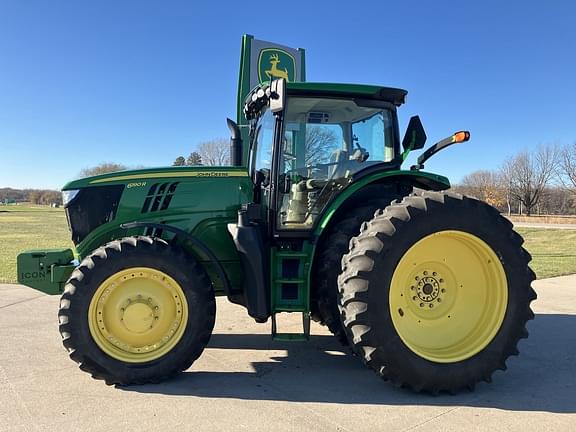 Image of John Deere 6190R equipment image 1