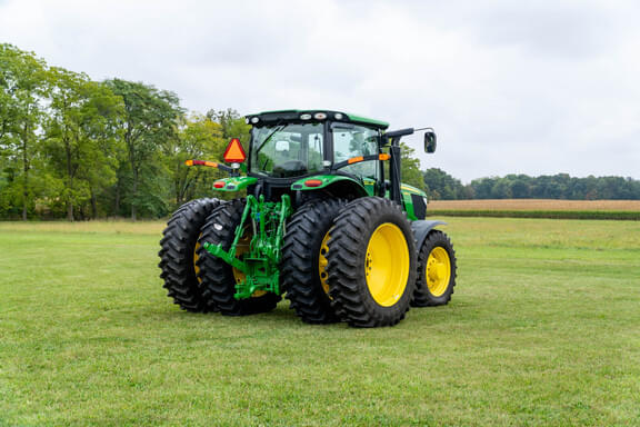 Image of John Deere 6190R equipment image 4