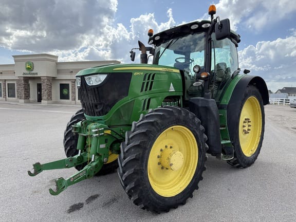 2012 John Deere 6190R Equipment Image0