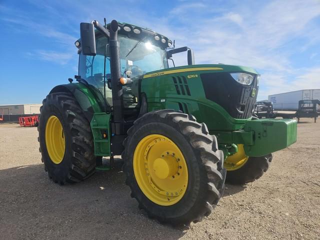Image of John Deere 6210R equipment image 2