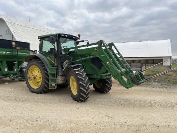 Main image John Deere 6210R