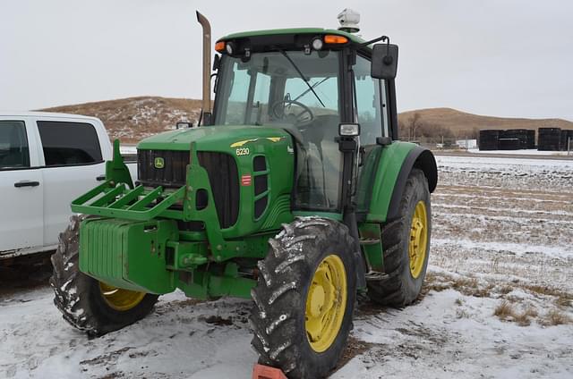 Image of John Deere 6230 equipment image 1