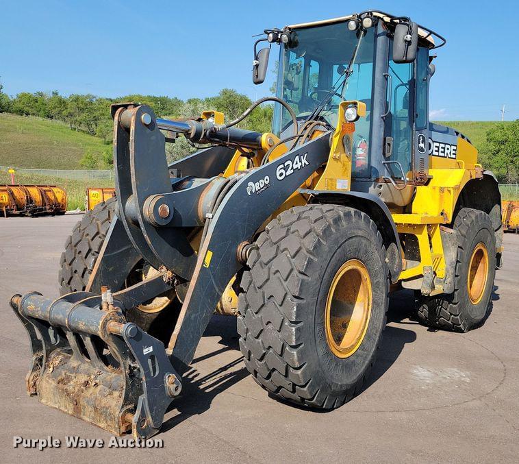 Image of John Deere 624K Primary image