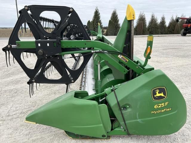 Image of John Deere 625F equipment image 4