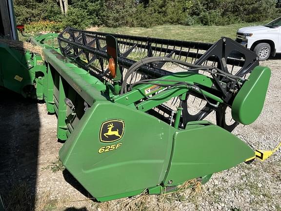 Image of John Deere 625F equipment image 2