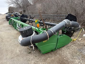 Main image John Deere 625F